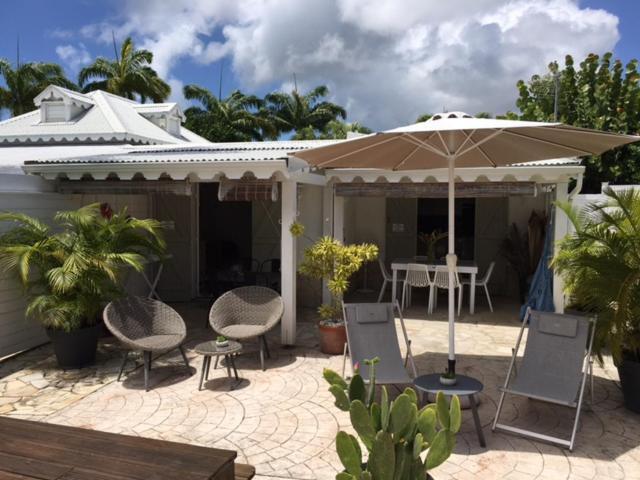 Villa Avec Piscine Privee Saint-Francois  Exteriör bild